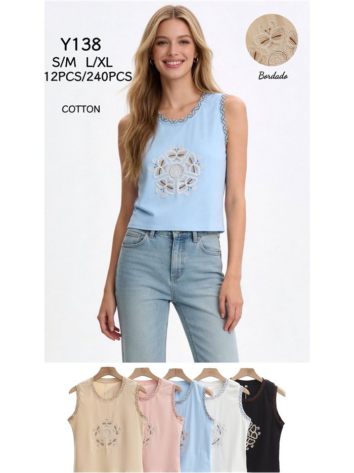 Top sin mangas con bordado de mariposas