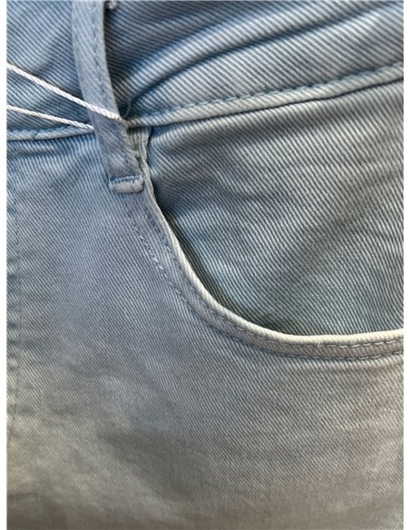 Shorts vaqueros azul claro