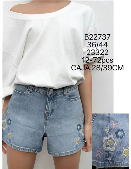 Shorts vaqueros flores bordadas