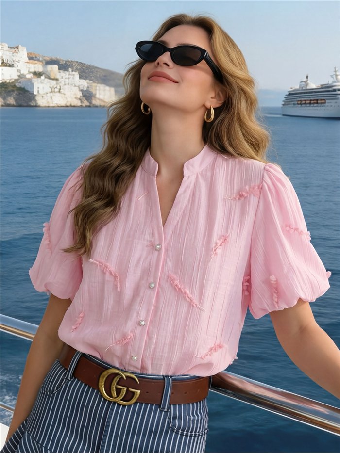 Blusa textura flor aplicada