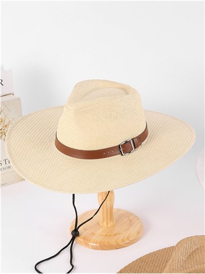 Wide brim raffia sun hat with buckle trim