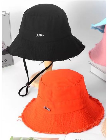 Gorro bucket con borde desflecado