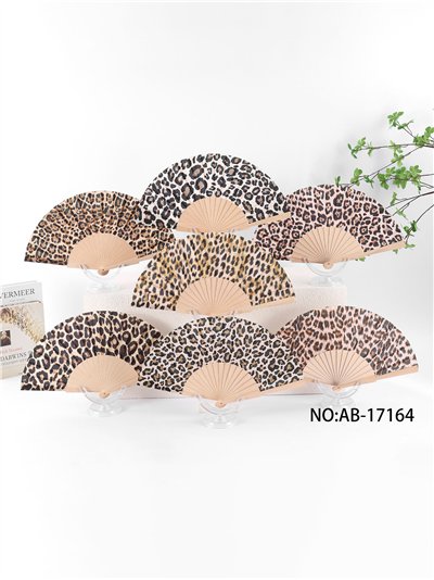 Abanico madera leopardo clásico 2
