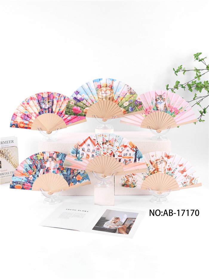 Abanico madera gatos fantasy