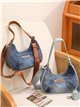 Sac hobo en denim bicolore