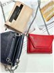 Mini bolso sobre con cadena