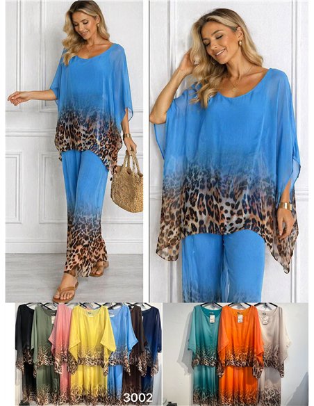 Conjunto blusa maxi de gasa animal print y pantalón