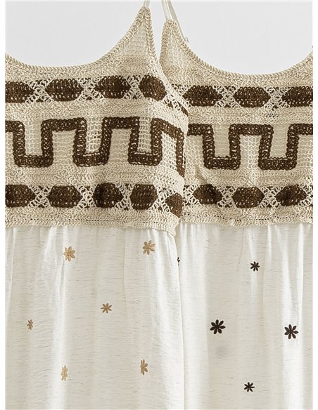 Vestido bordado crochet de tirantes