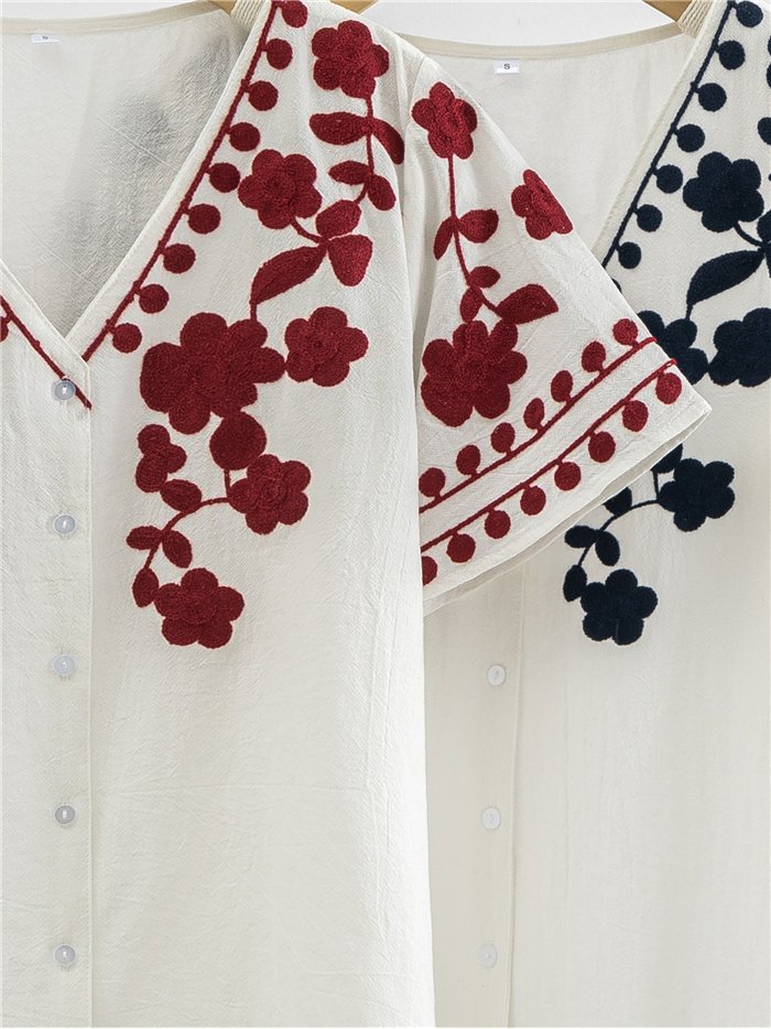 Blusa bordada floral