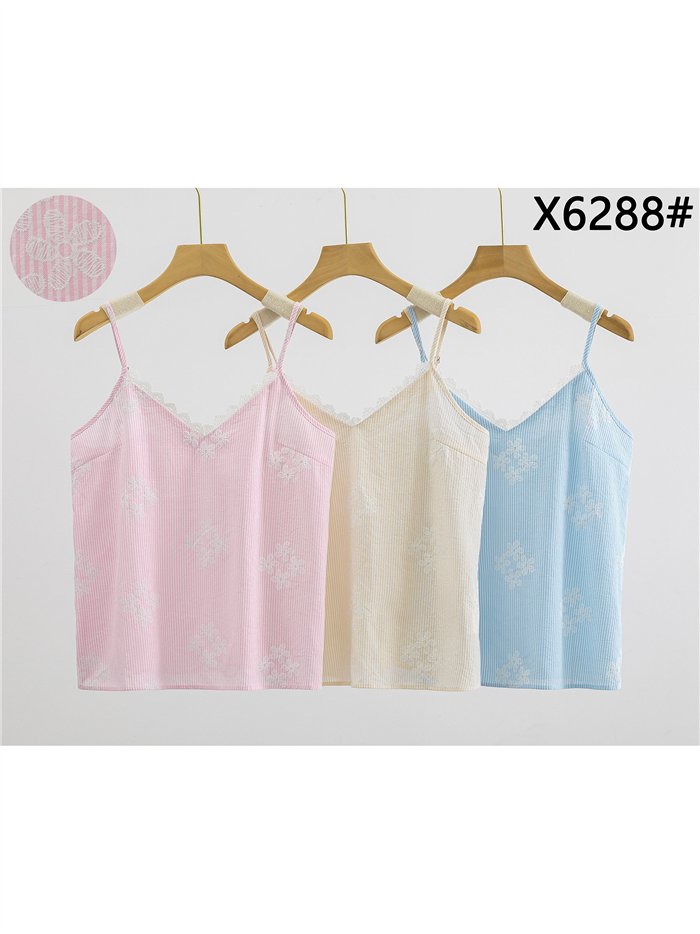 Top rayas estampado flores con encaje