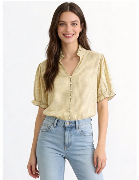 Blusa vichy con volante