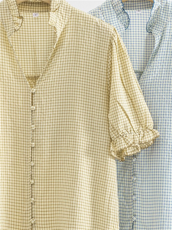 Blusa vichy con volante