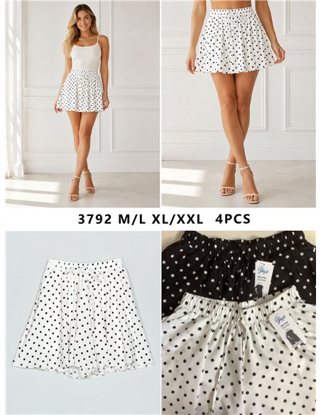 saia curta de bolinhas