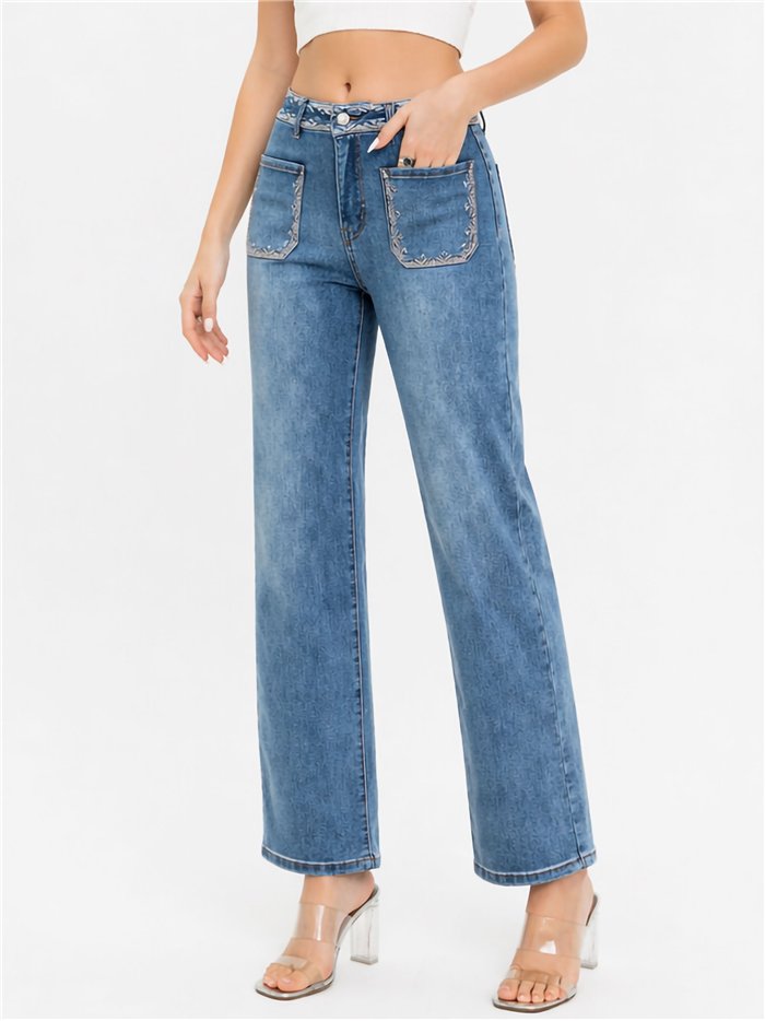 Jeans rectos bordado bolsillos