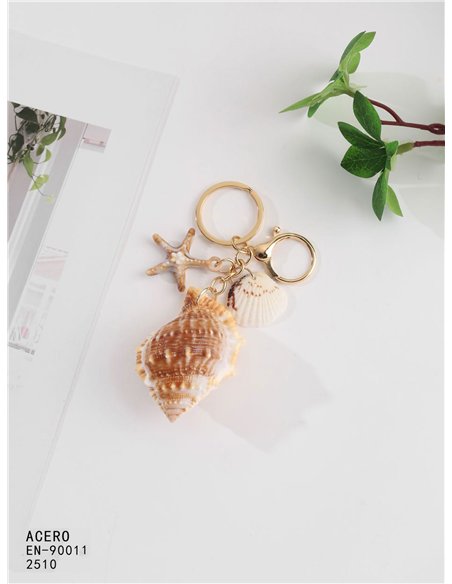 Porte-clés nautique avec coquillage, conque et étoile de mer à effet naturel