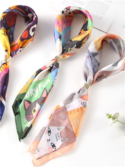Pañuelo satinado estampado de gatos