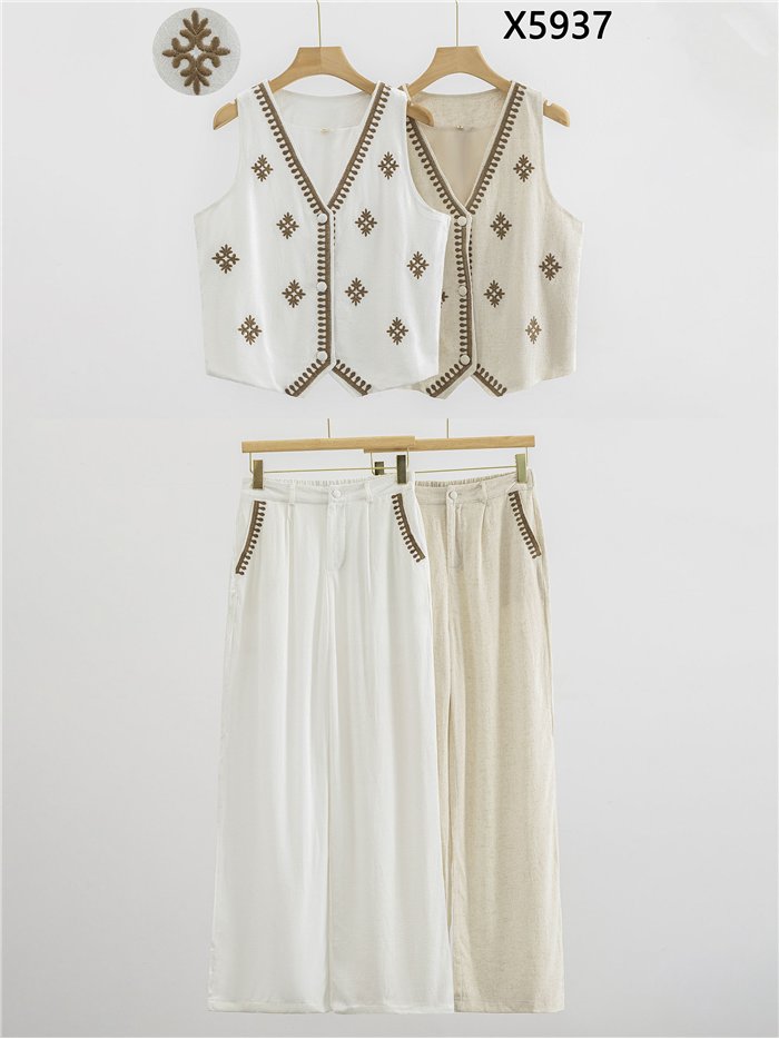Conjunto lino chaleco bordado y pantalón