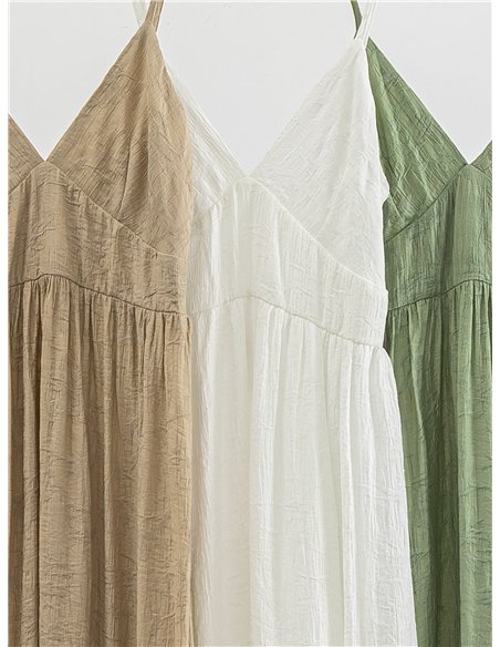 Vestido longo de alças finas com efeito amassado