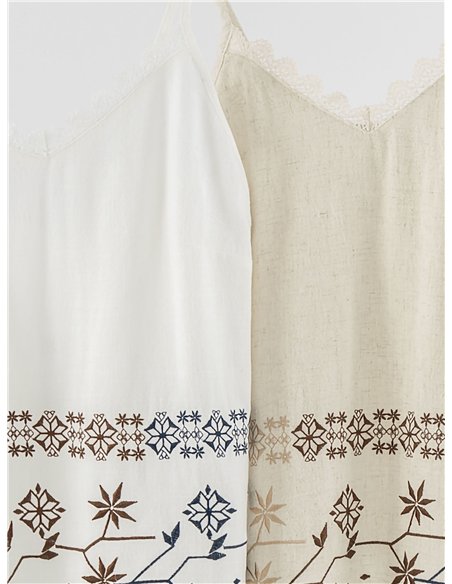 Lin de dessus brodé ethnique