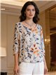 Blusa estampada hojas