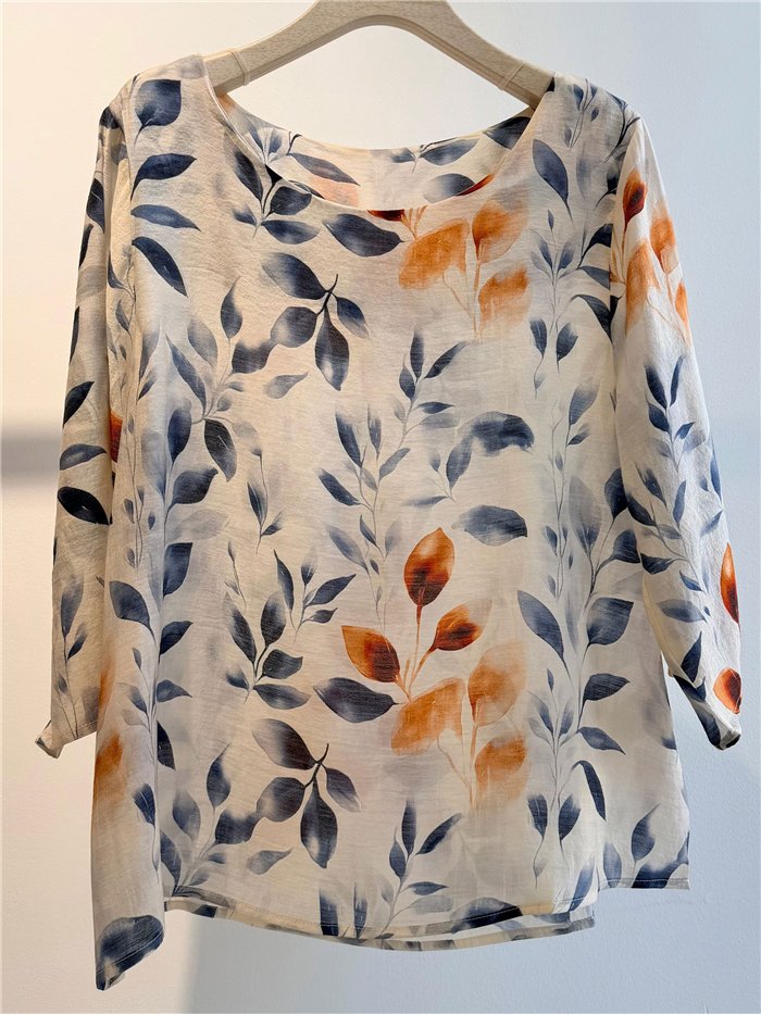 Blusa estampada hojas