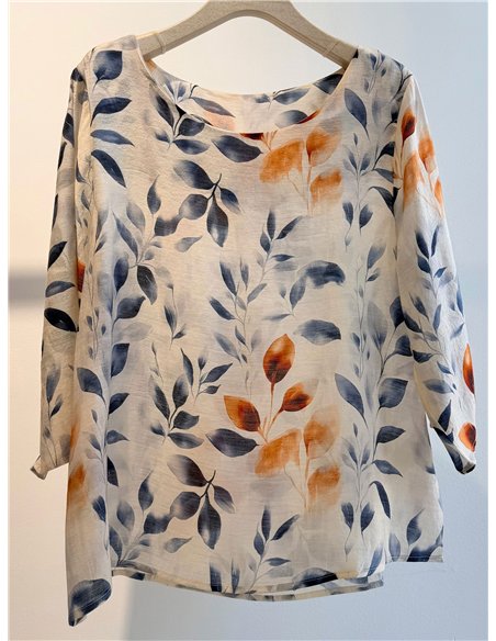 Blusa estampada hojas
