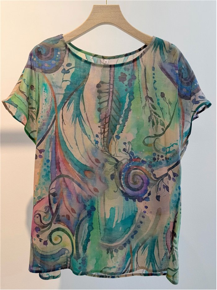 Blusa estampada abstracta