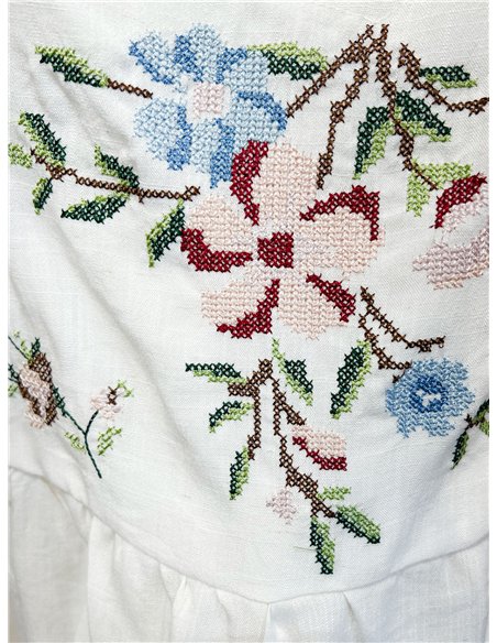 Floral embroidered peplum top