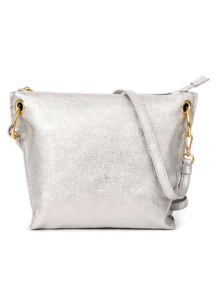 Bolso bandolera de piel metalizada