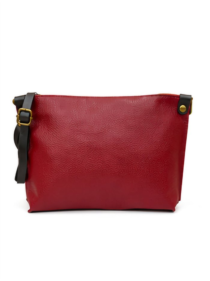 Bolso bandolera plano de piel con cremallera