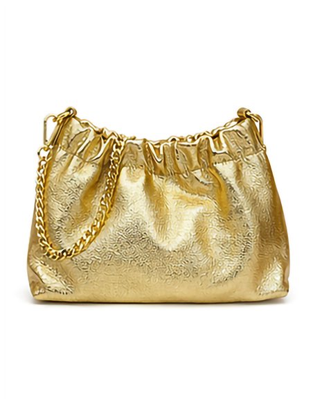 Bolso fruncido metalizado con cadena