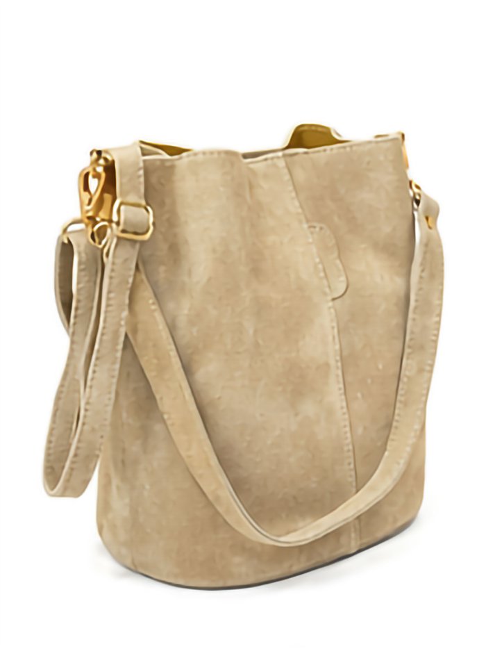 Borsa a secchiello in pelle scamosciata con tracolla