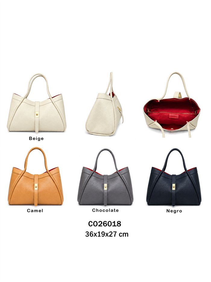 Bolsa de compras em couro com fecho central.