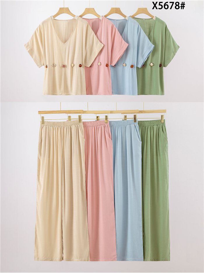 Embellished linen blouse and trousers set