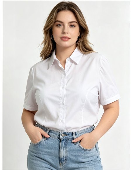 Plus size tailored short sleeve stretch shirt