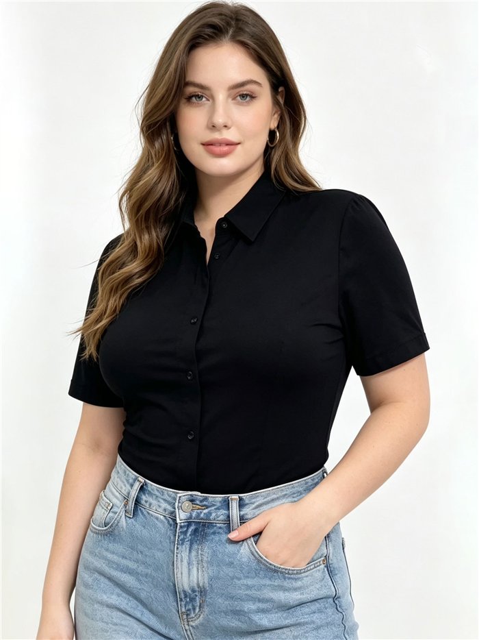 Plus size tailored short sleeve stretch shirt