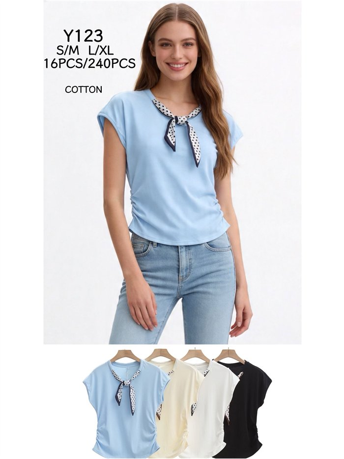 Camiseta pañuelo lunares