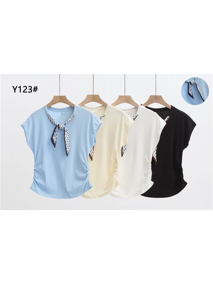 Camiseta pañuelo lunares