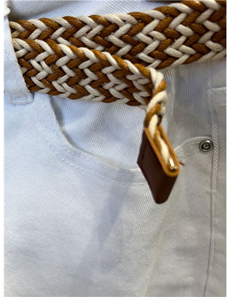Pantalón vaquero culotte blanco cinturón