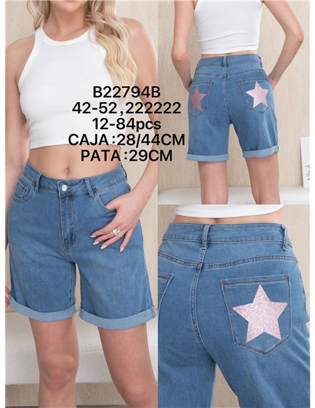 Bermuda vaquera estrella en bolsillo