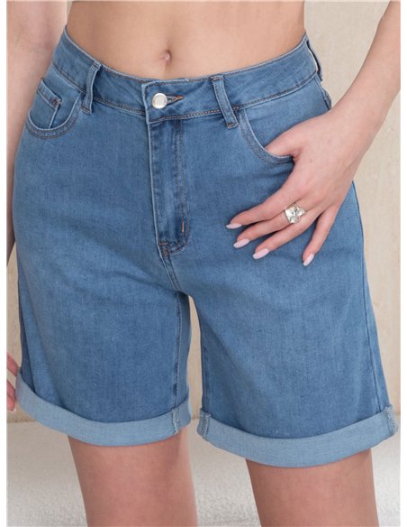 Bermuda vaquera estrella en bolsillo