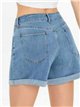 Short vaquero bajo vuelto