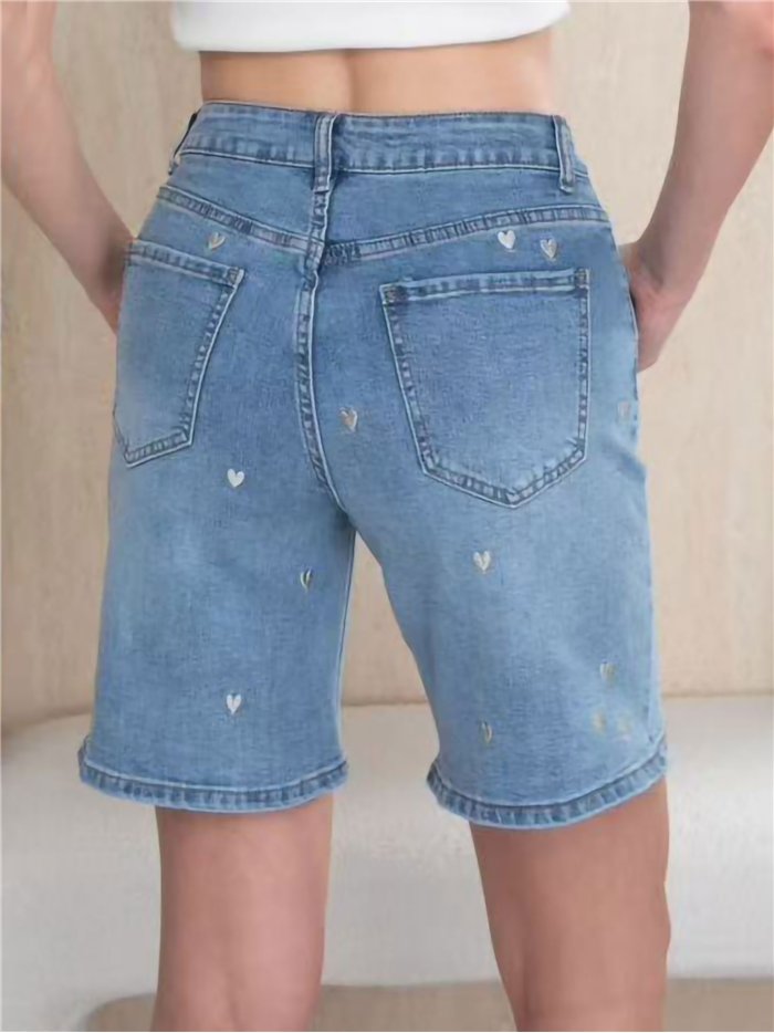 Bermuda vaquera corazones bordados