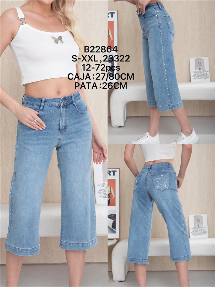 Pantalón vaquero culotte tachuelas y estrella