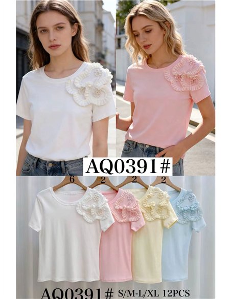 Ruffle flower embellished t-shirt