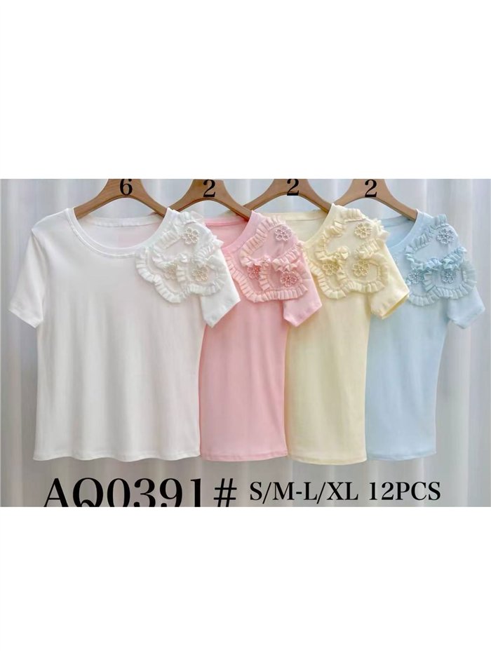 Ruffle flower embellished t-shirt