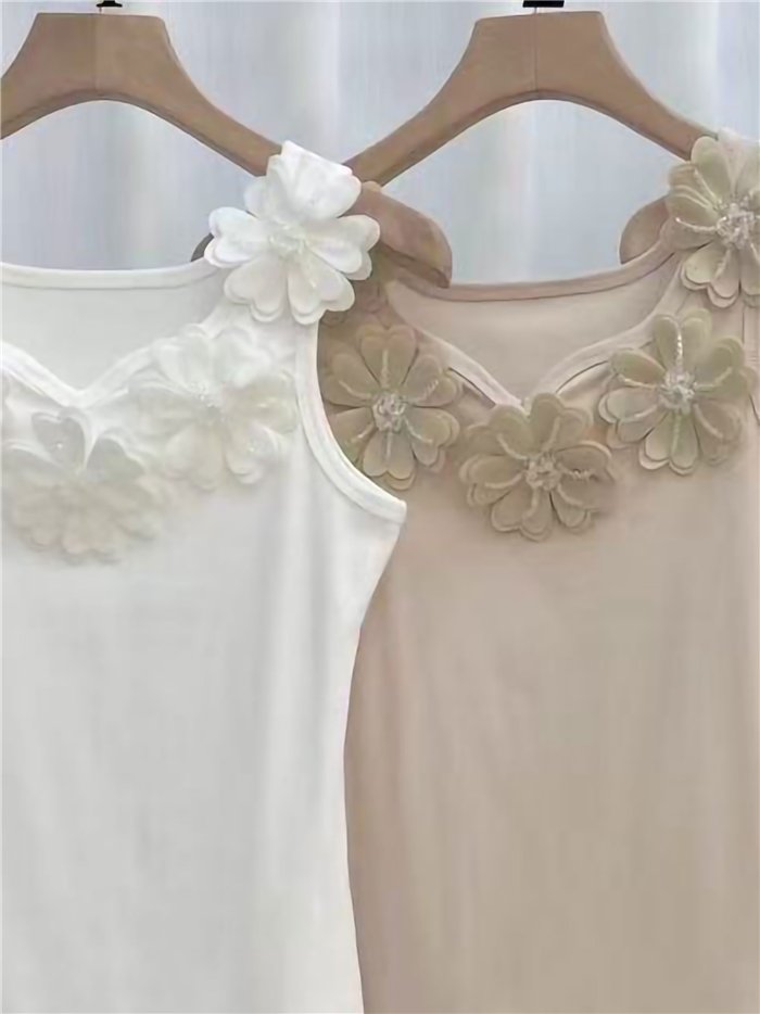 Floral appliqué tank top