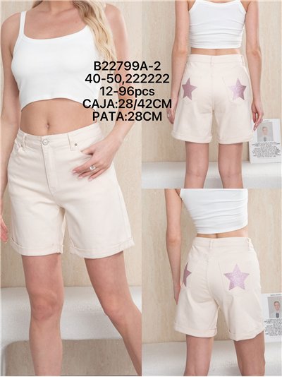 Bermuda plus size com glitter e bolsos. 2