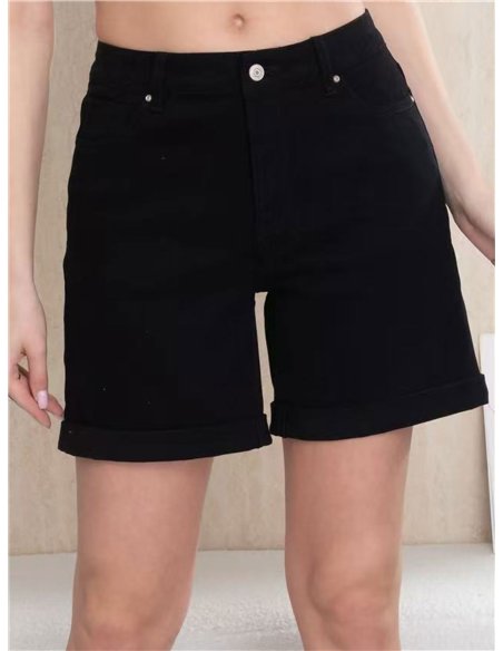 Bermuda plus size com glitter e bolsos.