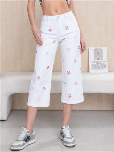 Calça jeans culote com bordado floral